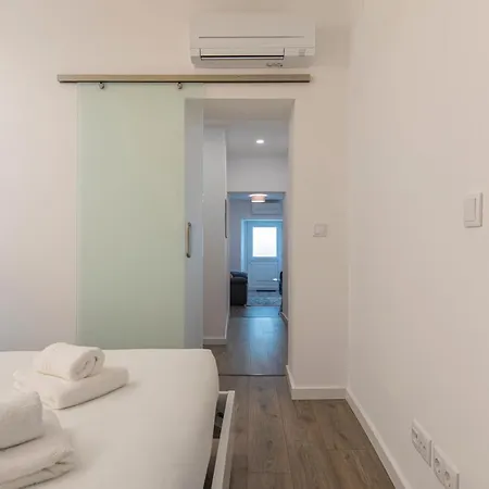 Lovelystay - 1bdr Cozy Flat In Heart Of Lisboa