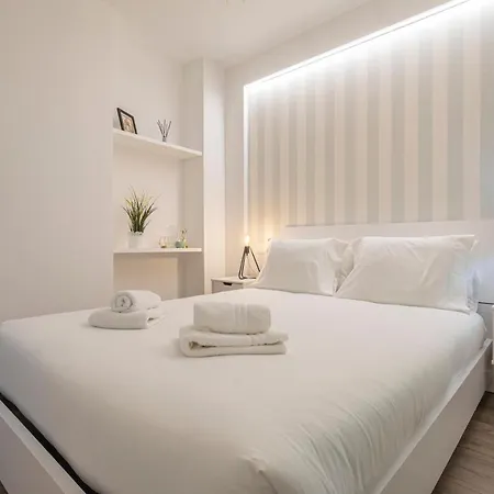 شقة Lovelystay - 1bdr Cozy Flat In Heart Of
