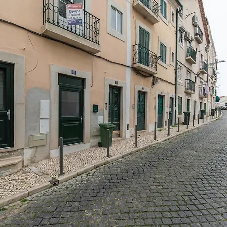 شقة Lovelystay - 1bdr Cozy Flat In Heart Of *