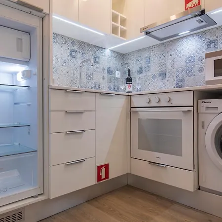 Lovelystay - 1bdr Cozy Flat In Heart Of Apartamento *